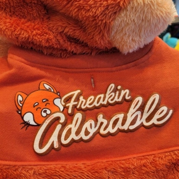 DisneyParks Disney Tails Spirit Jersey Turning Red Panda Shirt W/Hood XL NWT - Picture 2 of 7